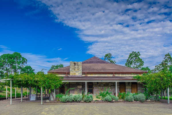 Waverley Estate