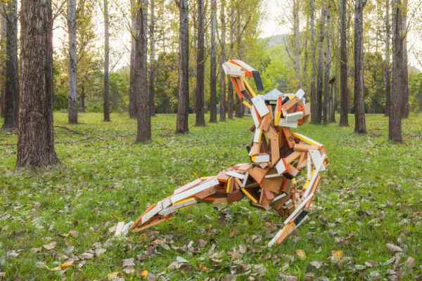 A sculpture featuring in the Wollombi Sculpture in the Vineyards